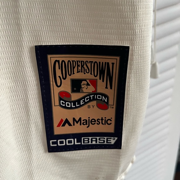 1945 Chicago Cubs Cooperstown Collection Jersey - Picture 5 of 9